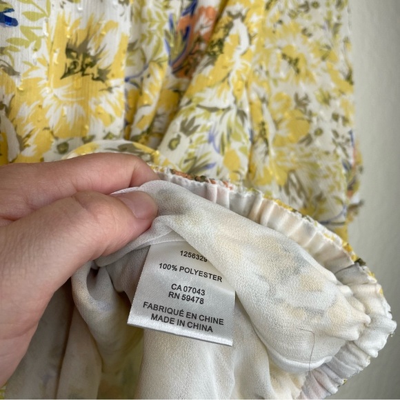 Joie Women's Yellow Floral Smocked Off Shoulder Chiffon Top M Cottagecore Boho - Picture 9 of 9